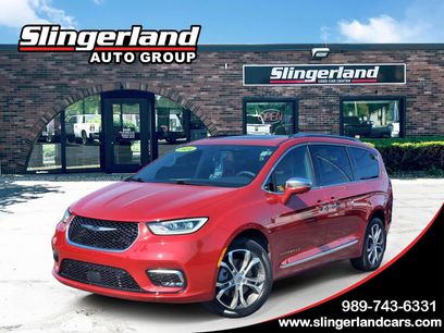 Used 2024 Chrysler Pacifica Pinnacle