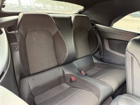 Used 2024 Ford Mustang Convertible image 17