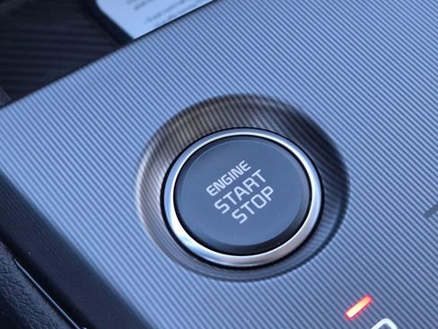 New 2026 Kia Sportage EX image 25