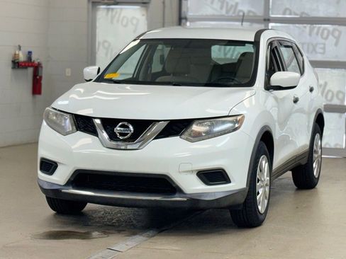Used 2016 Nissan Rogue S FWD image 3