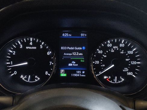 Used 2020 Nissan Rogue SL AWD/4WD image 23