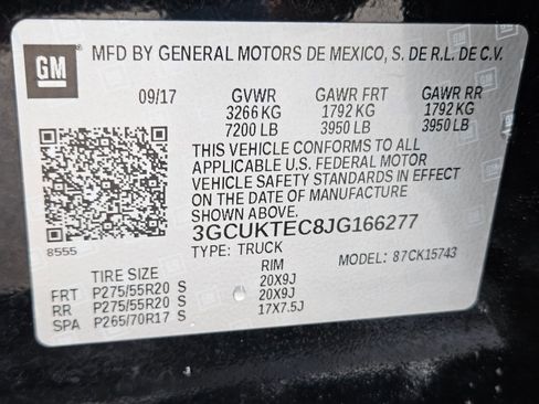 Used 2018 Chevrolet Silverado 1500 High Country image 36