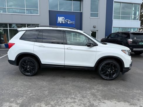 Used 2022 Honda Passport Elite image 5