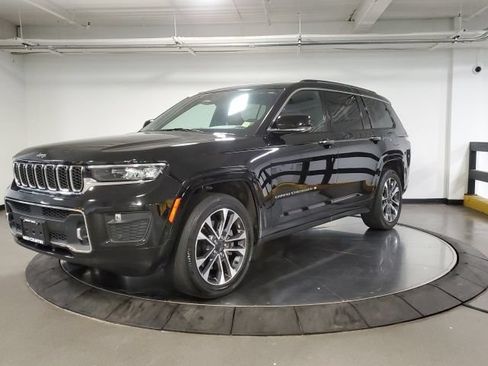Used 2022 Jeep Grand Cherokee L Overland w/ Luxury Tech Group IV AWD/4WD image 13