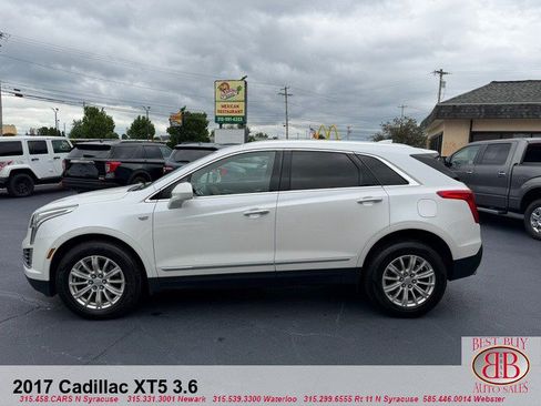 Used 2017 Cadillac XT5 FWD image 4