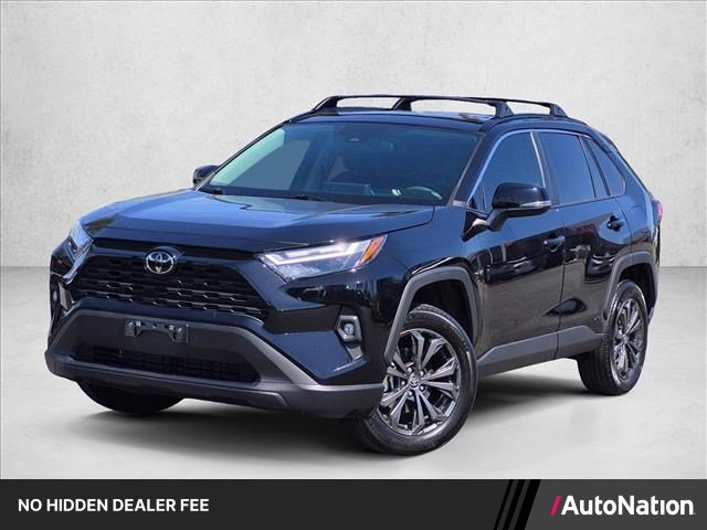 Used 2025 Toyota RAV4 XLE Premium w/ Weather Package AWD/4WD image 1