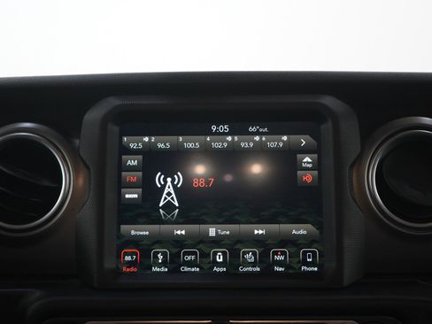 Used 2019 Jeep Wrangler Unlimited Rubicon AWD/4WD image 15
