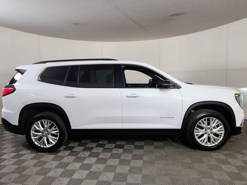 Used 2024 GMC Acadia Elevation AWD/4WD image 8