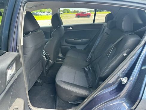 Used 2018 Kia Sportage LX AWD/4WD image 10