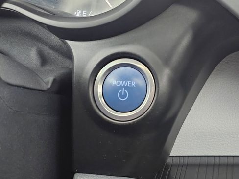 Used 2022 Toyota Sienna XSE FWD image 40