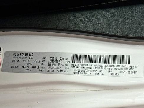 Used 2016 Jeep Wrangler Unlimited Rubicon image 29