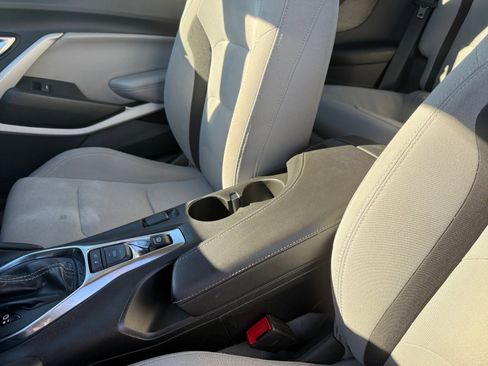 Used 2023 Chevrolet Camaro LT image 14