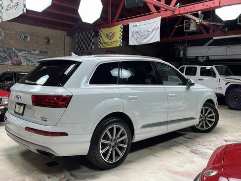 Used 2018 Audi Q7 3.0T Prestige w/ Prestige Package AWD/4WD image 2