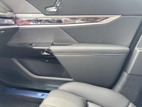 New 2026 BMW i7 xDrive60 AWD/4WD image 22