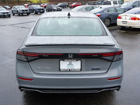 Used 2024 Honda Accord Sport image 12
