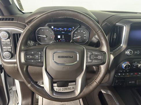 Used 2020 GMC Sierra 2500 Denali w/ Denali Ultimate Package AWD/4WD image 22