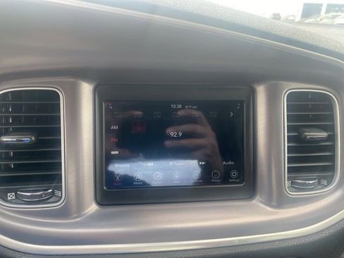 Used 2022 Dodge Charger SXT w/ Leather Interior Group image 22