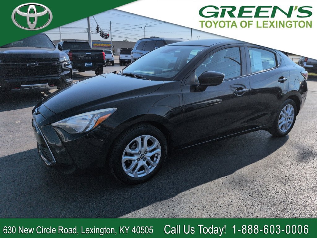 Used 2017 Toyota Yaris iA FWD image 1