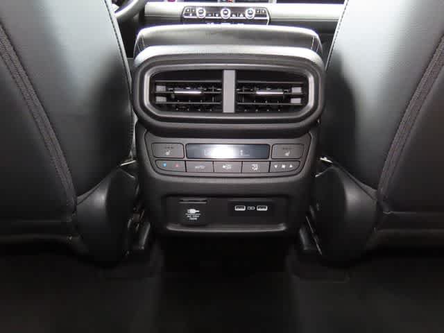 Certified 2023 Honda Pilot Elite image 31