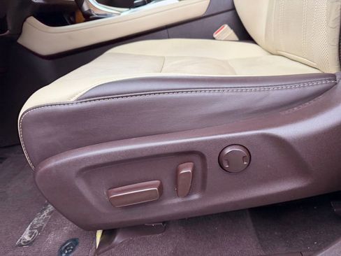 Used 2017 Lexus RX 350 350 w/ Premium Package image 15