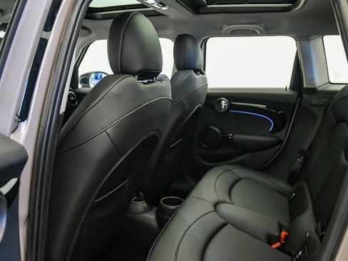 Certified 2023 MINI Cooper S FWD image 18