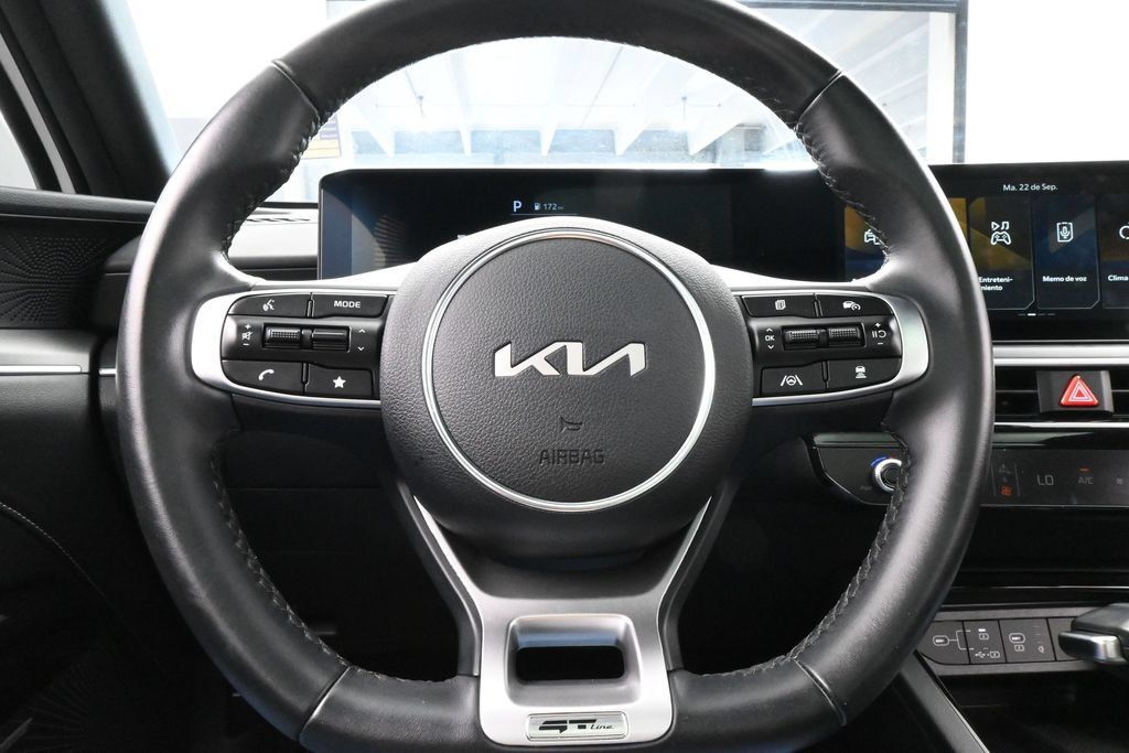 Used 2026 Kia K5 GT-Line w/ GT-Line Premium Package FWD image 33