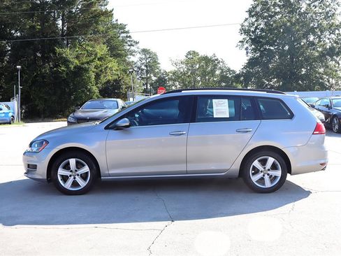 Used 2015 Volkswagen Golf TDI FWD image 4
