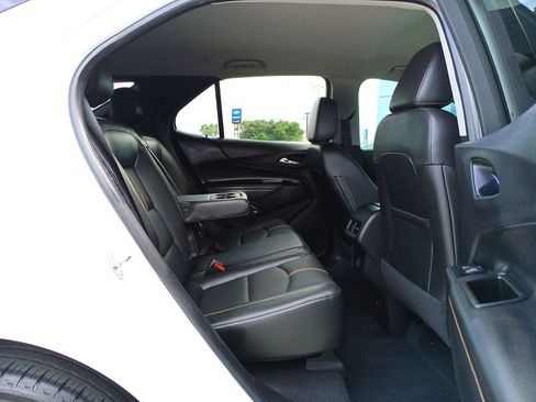 Certified 2022 Chevrolet Equinox Premier w/ LPO, Floor Liner Package FWD image 28