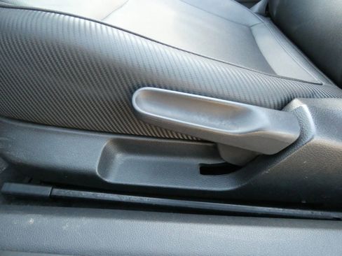 Used 2018 Volkswagen Beetle 2.0T S image 44