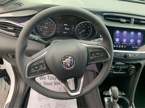 Used 2022 Buick Encore GX Essence image 15