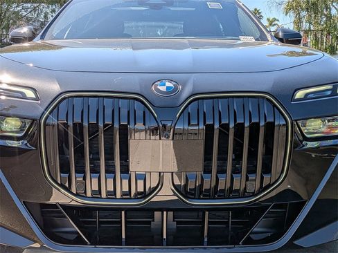 New 2025 BMW 740i 740i image 5