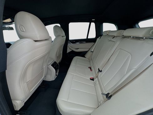 Used 2019 BMW X3 sDrive30i w/ Driving Assistance Package image 16