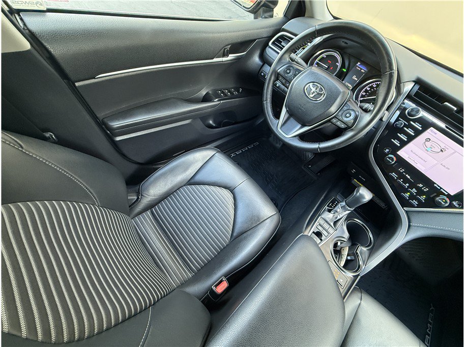 Used 2018 Toyota Camry SE w/ Audio Package FWD image 7