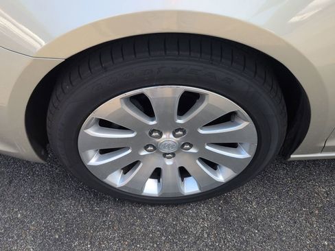 Used 2015 Buick LaCrosse Leather w/ Experience Buick Package AWD/4WD image 38