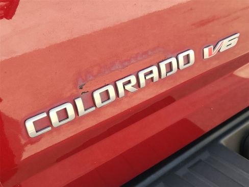 Used 2020 Chevrolet Colorado LT w/ LT Convenience Package RWD image 28