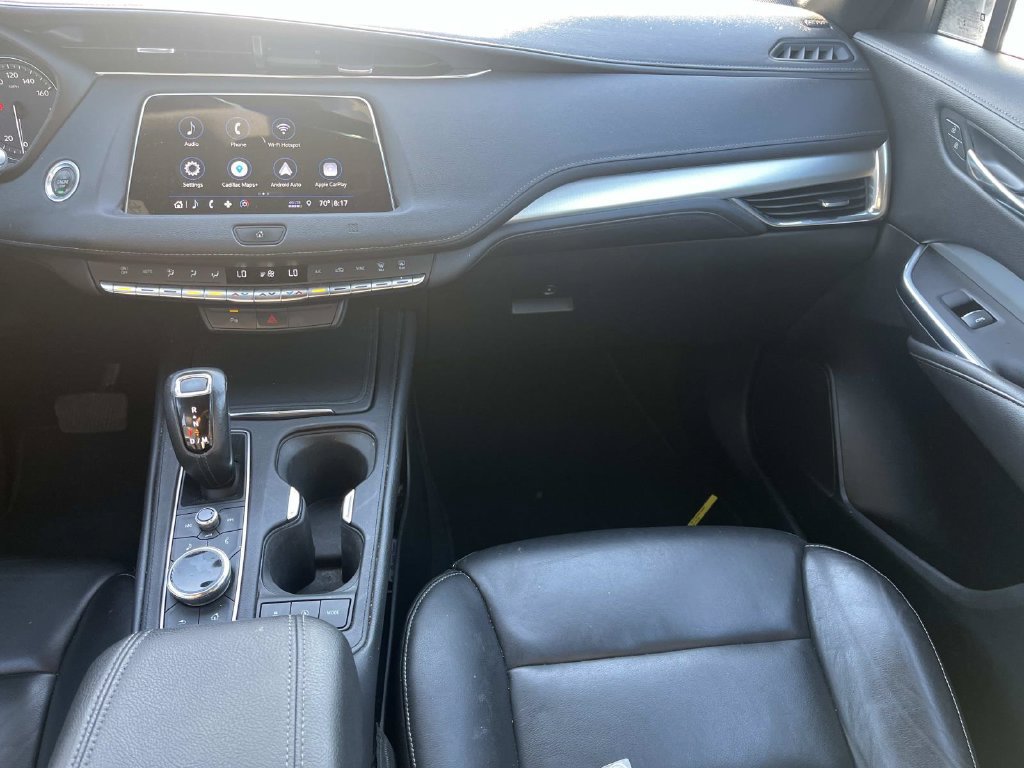 Used 2019 Cadillac XT4 Premium Luxury w/ Technology Package FWD image 13