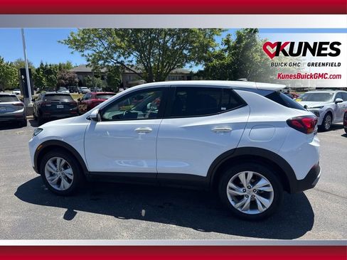Used 2025 Buick Encore GX Preferred FWD image 15