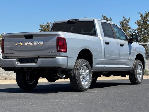 New 2026 RAM 2500 Big Horn AWD/4WD image 3