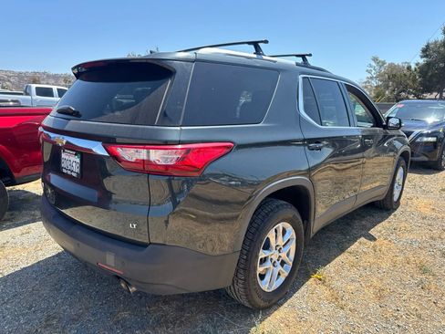 Used 2018 Chevrolet Traverse LT FWD image 9