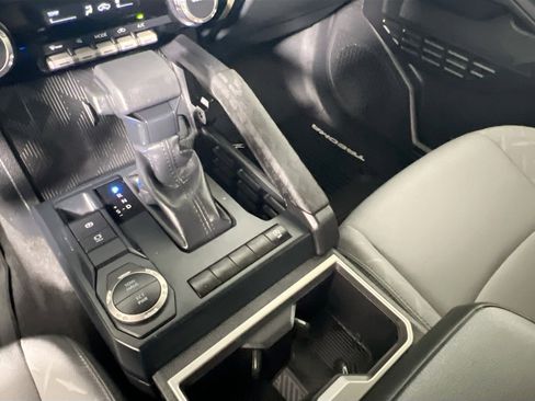 Used 2025 Toyota Tacoma SR5 image 26