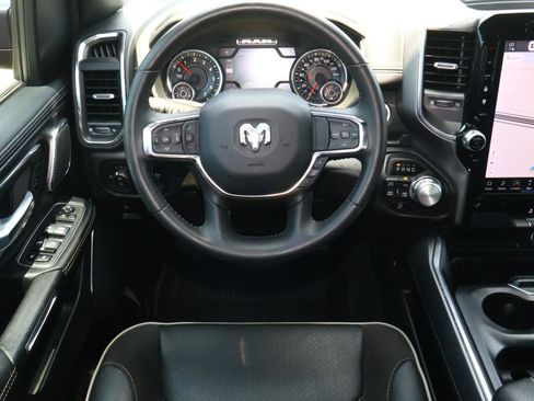 Used 2024 RAM 1500 Laramie AWD/4WD image 10