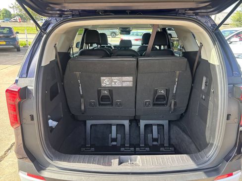 Used 2026 Kia Carnival FWD image 34