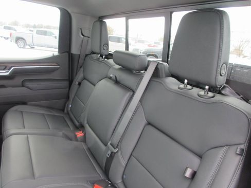 New 2026 GMC Sierra 1500 SLT w/ SLT Premium Plus Package image 15