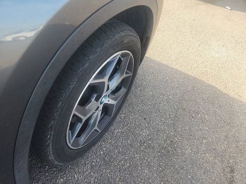 Used 2018 BMW X1 sDrive28i FWD image 16