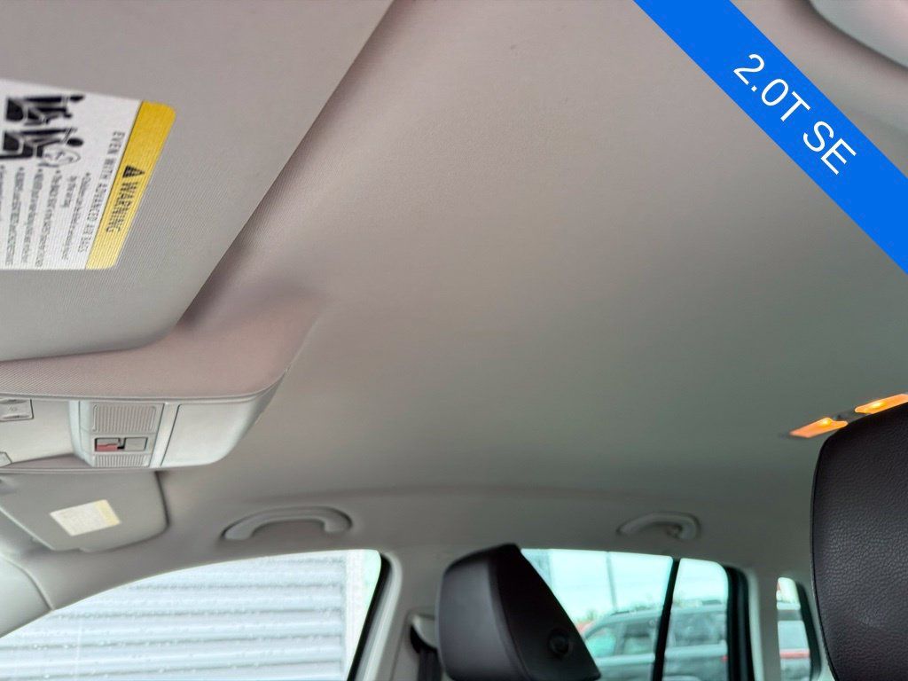 Used 2014 Volkswagen Tiguan SE AWD/4WD image 11
