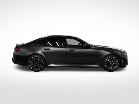Used 2025 BMW M5 w/ Carbon Package AWD/4WD image 6