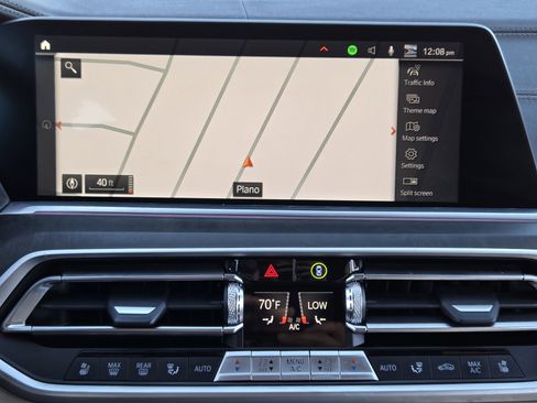 Used 2022 BMW X5 xDrive40i w/ M Sport Package image 22