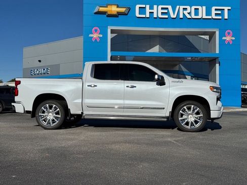 New 2026 Chevrolet Silverado 1500 High Country AWD/4WD image 2