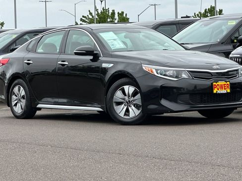 Used 2017 Kia Optima Premium w/ Hybrid Convenience Package FWD image 2