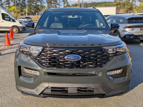 Certified 2023 Ford Explorer ST-Line w/ Class IV Trailer Tow Package image 10